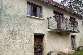 Švica(Lika)-Kuća za renovaciju, Otočac, Kuća