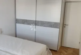 MODERAN I KOMPLETNO ADAPTIRAN STAN NA DONJOJ VEŽICI, Rijeka, Appartement