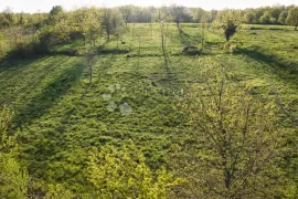 Građevinsko zemljište s projektom i građevinskom dozvolom - ŽMINJ, Žminj, Zemljište