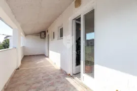 PRILIKA! Četiri apartmana na 100m od plaže u Rovinju, Rovinj, Appartamento