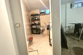 Zagreb-Gornji Grad-Centar- Pantovčak -Lijep 2s stan na TOP LOKACIJI!!!, Zagreb, Appartement