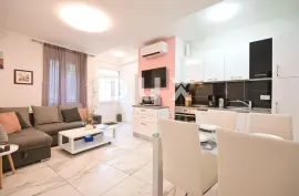 OPATIJA, CENTAR - prekrasno uređen stan u strogom centru Opatije, Opatija, Wohnung