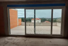 Dvoetažni stanovi u novogradnji, Šibenik, Šibenik, شقة