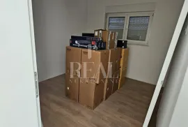 Centar Žminja,Novogradnja stan 67 m2 2S+DB,loggia,okućnica 134 m2, Žminj, Appartement