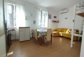 Rovinjsko Selo, stan u prizemlju 30 m2, Rovinj, Appartement