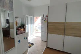 Rovinjsko Selo, stan u prizemlju 30 m2, Rovinj, Kвартира