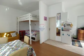 Rovinjsko Selo, stan u prizemlju 30 m2, Rovinj, Appartement