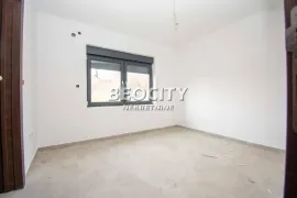 Sopot, Kosmaj, Drlupa, 4.0, 219m2, Sopot, House