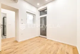 Zagreb, Palmotićeva ulica, dvosoban, potpuno novoadaptiran stan NKP 52 m2, Zagreb, Wohnung