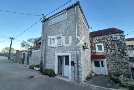 ŠIBENIK, RASLINA - Predivna kamena kuća nedaleko od mora, Šibenik - Okolica, House