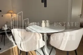 Najam, Sesvete, dizajnerski uređen stan+ garaža, Zagreb, Appartment