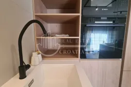 Najam, Sesvete, dizajnerski uređen stan+ garaža, Zagreb, Appartment