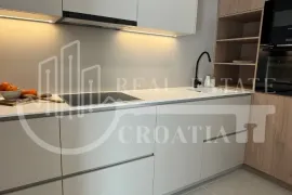 Najam, Sesvete, dizajnerski uređen stan+ garaža, Zagreb, Appartment