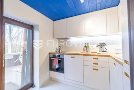 Krapina, Zagorska sela, prekrasno imanje 3600 m2 s autentičnom kućom, NOVOGRADNJA, Klanjec, بيت