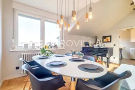 Zagreb, Vrhovec komforan četverosoban stan 147m2 na 3.katu, Zagreb, Appartment