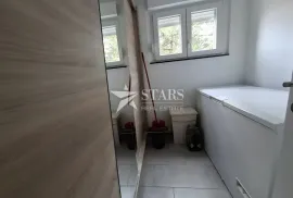 Rijeka, Krnjevo – Stan s pogledom na more, 61 m²! IDEALAN ZA OBITELJI!, Rijeka, Kвартира