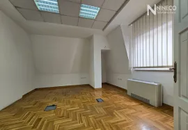 VILA - BANJA LUKA - 830 m2, Banja Luka, Gewerbeimmobilie