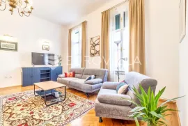 Zagreb, Centar, prekrasan komforan dvosoban stan 95m2, PRVO USELJENJE, Zagreb, Flat