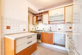 Zagreb, Trešnjevka, Selska ulica, prekrasan luksuzan peterosoban penthouse sa panoramskim pogledom, Zagreb, Apartamento