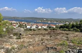 BILICE KOD ŠIBENIKA GRAĐEVINSKO ZEMLJIŠTE 5000 m2, Šibenik - Okolica, Terreno