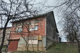 Kuća s potencijalom u Križevcima, Križevci, Casa