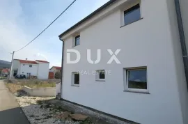 OBROVAC, KRUŠEVO - PRILIKA! Novoizgrađena kuća s 3 apartmana., Obrovac, Casa