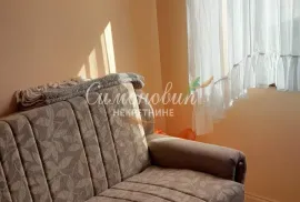 Batajnica, Šangaj, 162m2, 4.6 ari,p+pk,eg, garaža ID#1653, Zemun, بيت