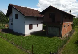 KUĆA - JABLAN - 211 m2, Laktaši, Famiglia