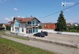 Titulo, Gradiška, Casa