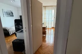 Split 3- veliki dvosoban stan za najam na dugi rok, Split, Appartment