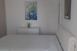 Split: Dobri- jedonosban stan 50m2, Split, Wohnung