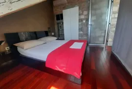 Split: Riva- stan u potkrovlju, Split, Apartamento