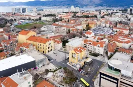 Split- dvoetažni stan 50m2 u strogom centru grada, Split, Appartment