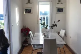 Split- Meje- 100m2 pogled, terasa, renoviran, Split, Kвартира