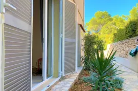 Hvar: Vrboska stan 63m2 s parking mjestom, Jelsa, Wohnung