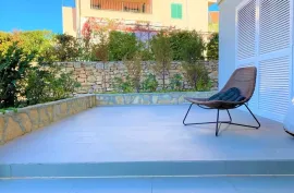 Hvar: Vrboska stan 63m2 s parking mjestom, Jelsa, Appartment