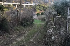 PRILIKA:!!!!Klis:Belimovača: građevinsko zemljište 1424m2, Klis, Γη