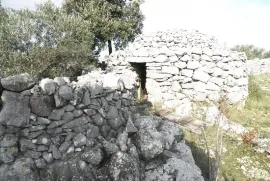 Ekskluzivna ponuda: HVARSKI KAMENI DVOR  na vrhu otoka Hvara, Jelsa, Kuća