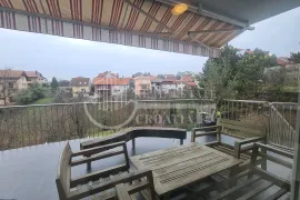 Prodaja, Maksimir, luksuzna obiteljska kuća sa bazenom, Zagreb, Haus