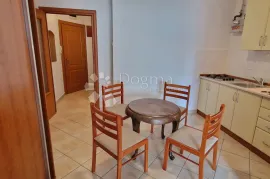 Pećine Rijeka 1skl Novo!, Rijeka, Wohnung