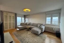 Vežica novoadaptiran dvosoban stan za najam!, Rijeka, Appartment