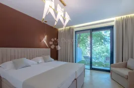 EKSKLUZIVNA PRODAJA! LUXURY ROOMS, SPLIT, Split, Propiedad comercial