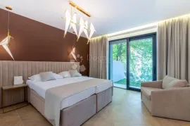 EKSKLUZIVNA PRODAJA! LUXURY ROOMS, SPLIT, Split, Propiedad comercial