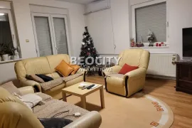 Novi Sad, Podbara, Petra Kočića, 3.5, 82m2, Novi Sad - grad, Appartement