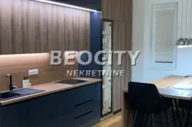 Novi Sad, Sajam, Bulevar kralja Petra I, 2.5, 85m2, Novi Sad - grad, Appartement