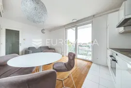 Zagreb, Buzin prekrasan dvosoban stan 40m2, Zagreb, Stan