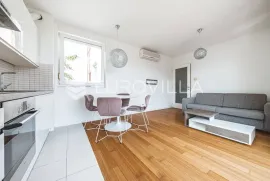 Zagreb, Buzin prekrasan dvosoban stan 40m2, Zagreb, Wohnung