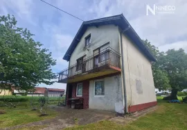 KUĆA - MAGLAJANI - 109 m2, Laktaši, Famiglia