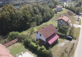 KUĆA - JAKUPOVCI - 100 m2 (Opština Laktaši), Laktaši, Maison