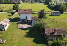 KUĆA I IMANJE - BOŠKOVIĆI - 190 m2, Laktaši, Casa